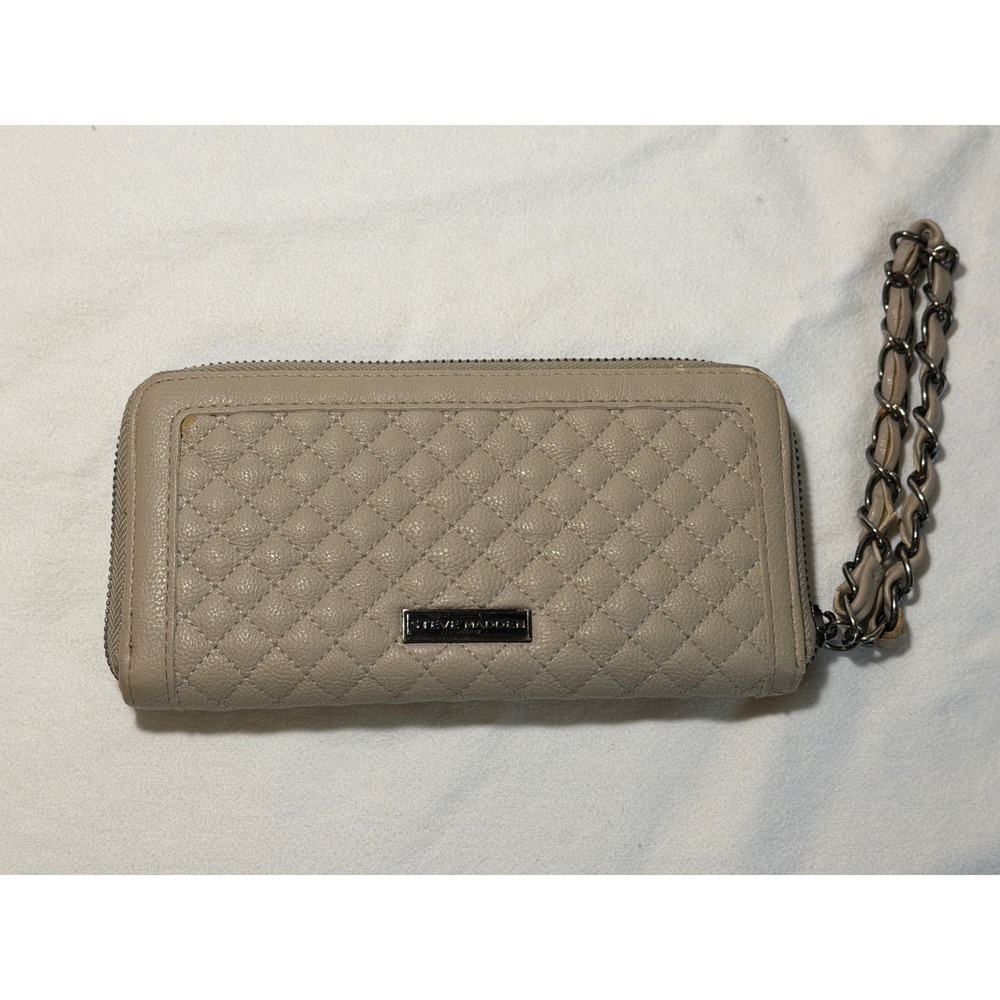 Steve Madden Quilted Wristlet Wallet Taupe Beige Zip Around Chain Strap